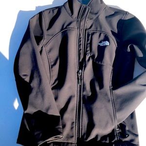 Women’s North Face Jacket